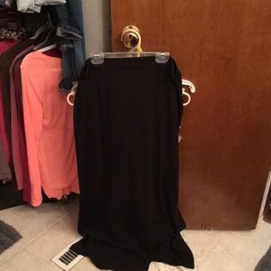 Never worn Black skirt maxi